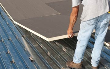 benefits of insulating Hermiston flat roofing